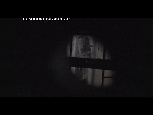 ❤️ Блонди е тајно снимена од воајер од соседството скриен зад шупливи тули ☑ Порно на mk.xsexshop.ru ❌❤